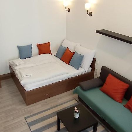 בודפשט Osvat Apartments מראה חיצוני תמונה